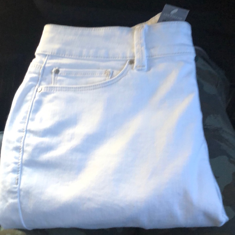 Ann Taylor white straight leg jean